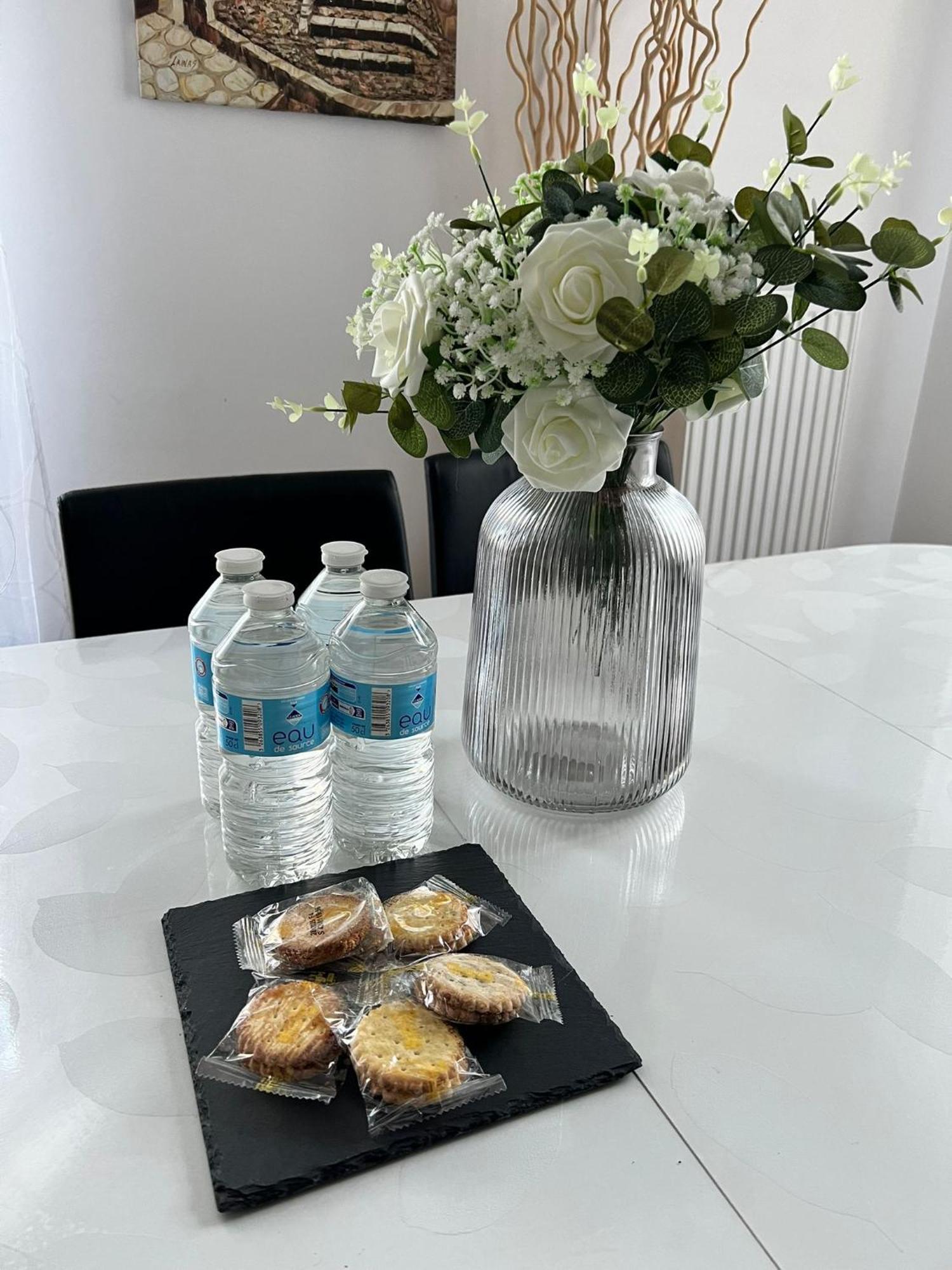 שסי Sweet Appartement Disneyland Paris Parking 300M Station Val D'Europe מראה חיצוני תמונה